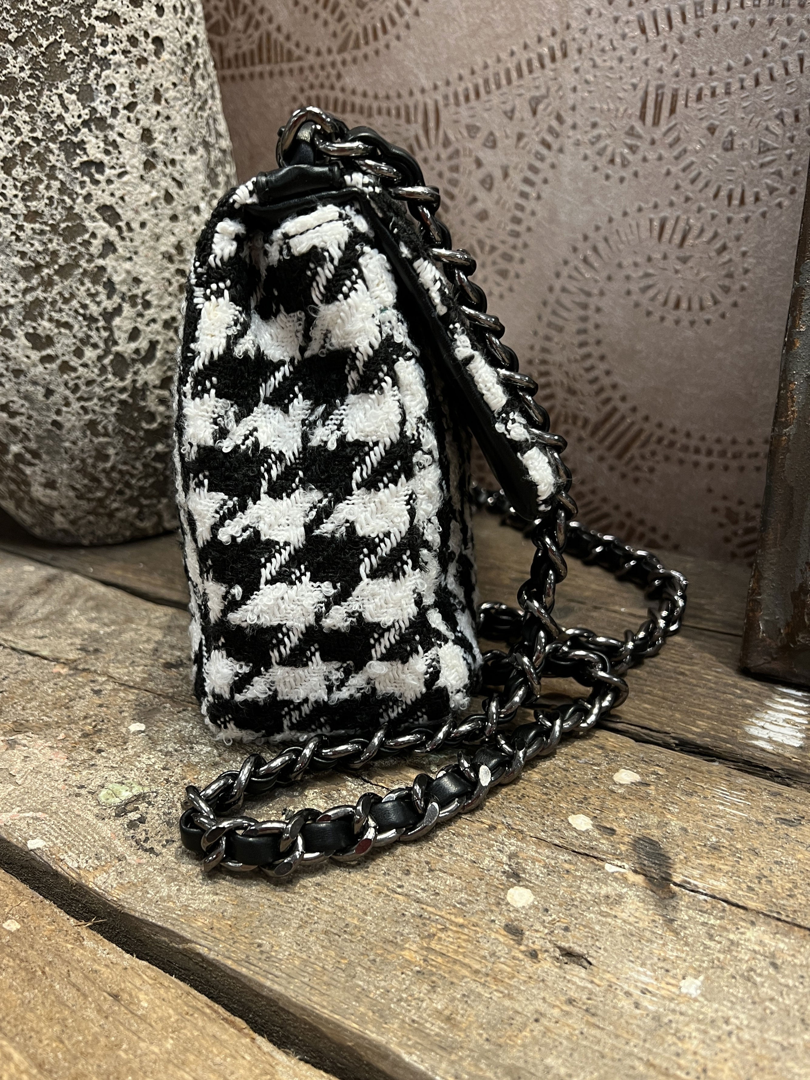 Zoe - Fed ternet taske med kæde